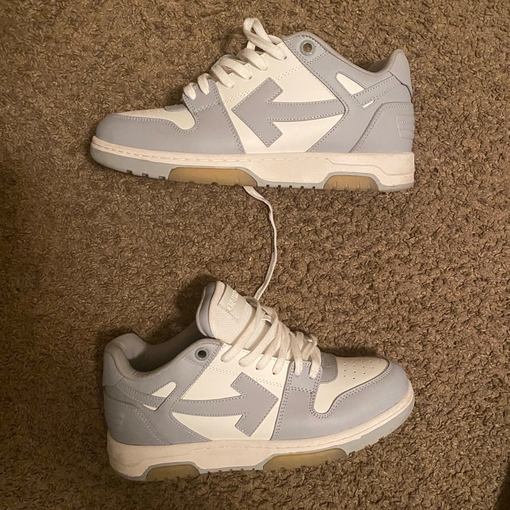 Grey and white out of office off whites